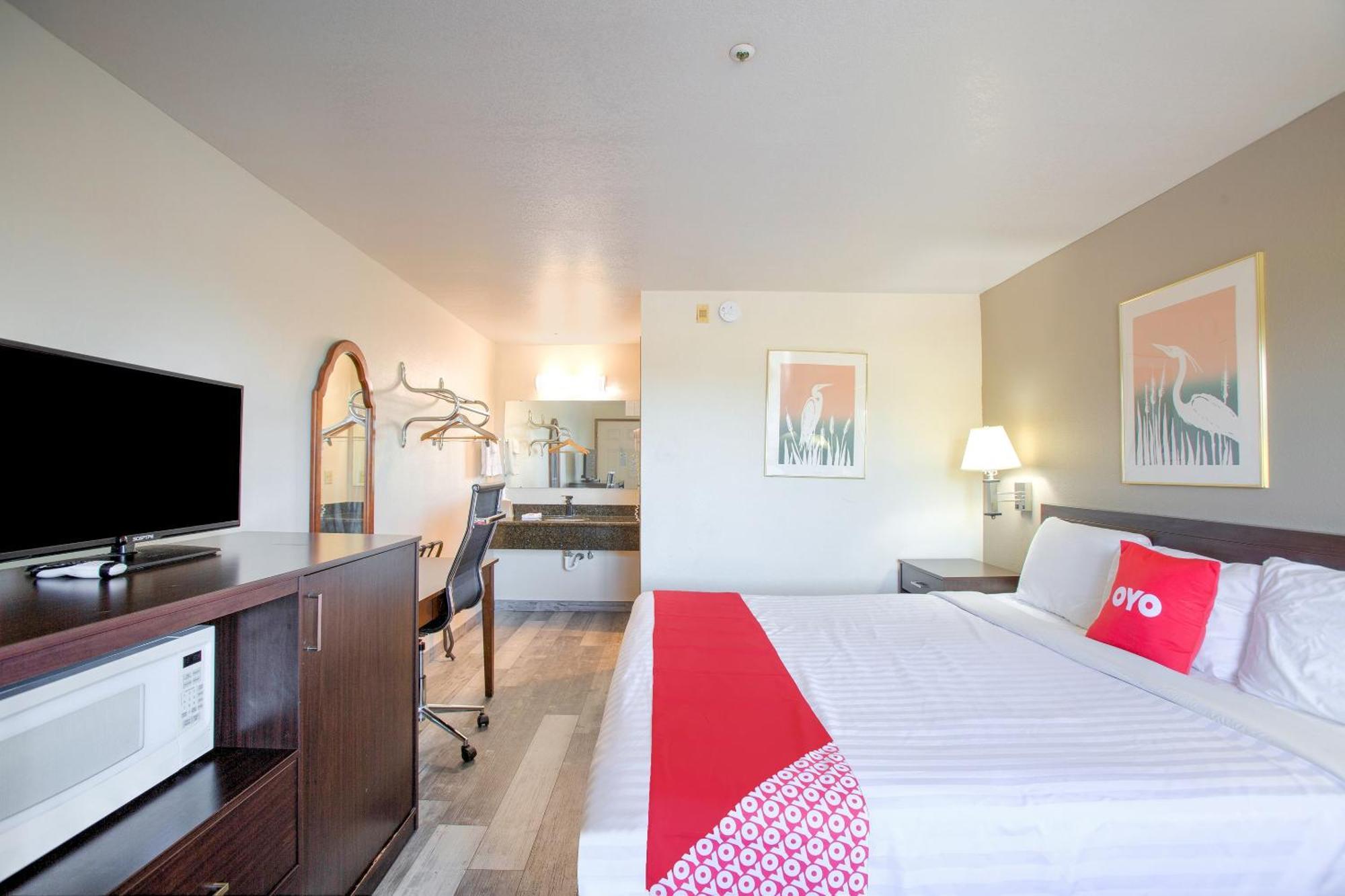 Oyo Woodland Hotel And Suites Eksteriør billede